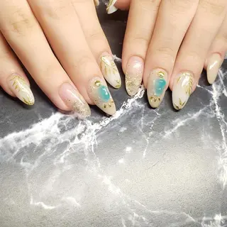 ミディアム ネイル クロキ 。のネイルデザイン