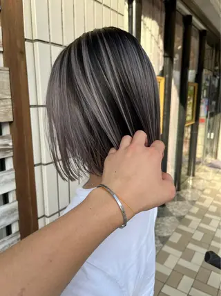 ショート カラー エクステ/ハイトーン /レイヤーカットのヘアスタイル