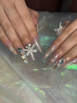 ネイル LAVISH nail salonのネイルデザイン