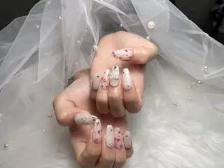 ネイル Sunnyサニー所属・桝井 春奈のネイルデザイン