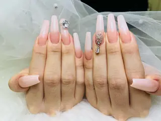 ネイル Lucky nail所属・レ イのネイルデザイン
