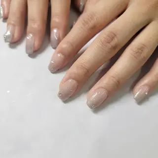 ネイル みよし市 nail salon*pomnal.co所属・Shimada Harukaのネイルデザイン