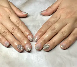 ネイル Tanemoto所属・Ueda Rieのネイルデザイン