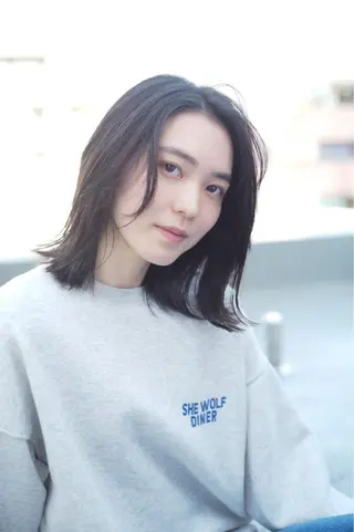 ミディアム stylist田口 祐歩のヘアスタイル