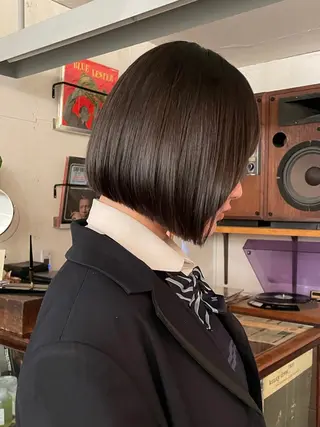 ミディアム ショートカット /夕海のヘアスタイル