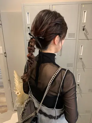 セミロング ヘアアレンジ ブリーチ/アレンジ 天満/chihiroのヘアスタイル