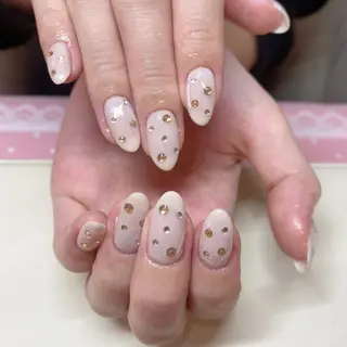 ネイル LEDアイラッシュ ∩_∩アオイのマツエク・マツパデザイン