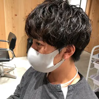 ショート カラー パーマ ヘアアレンジ メンズ パーソナルカラー合わ せたカラー🤍なつみのヘアスタイル
