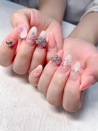 ネイル Maggie Nail🦩のネイルデザイン