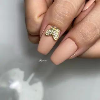 ミディアム ネイル richeri beautyのネイルデザイン