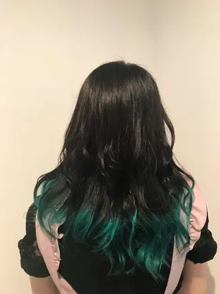 セミロング カラー エリアNo.1カラー ⭐️hikaru⭐️のヘアスタイル