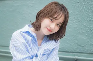 ミディアム カラー 関口 桃花🌷 暖色カラーのヘアスタイル