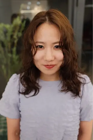 ミディアム 【お洒落パーマ】 Elme　肥塚康汰郎のヘアスタイル