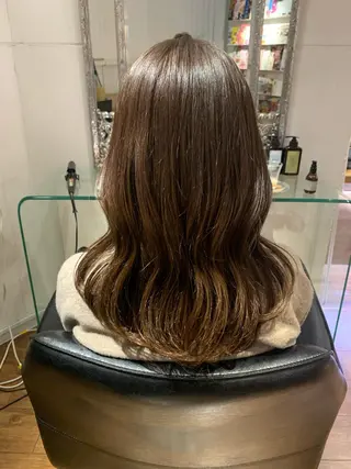 セミロング コテ巻きパーマ/韓国 パーマ/佐野のヘアスタイル