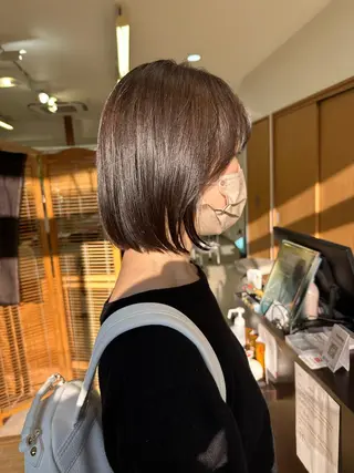 ショート カラー peg.hair所属・ブリーチカラー🫧 森　凪沙のヘアスタイル