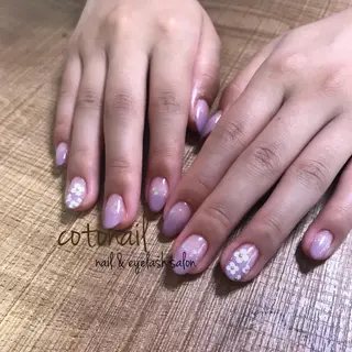 ミディアム ネイル ツメトマツゲ .のネイルデザイン