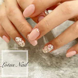 ネイル Lotus Nailのネイルデザイン
