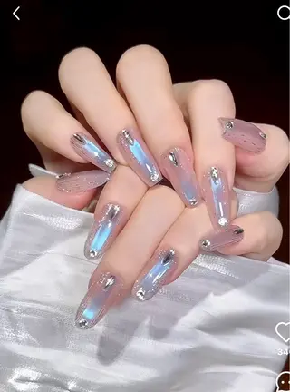 ネイル コウ ヨウのネイルデザイン