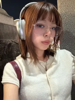 ミディアム レイヤーカット\ウル フ　chinatsuのヘアスタイル