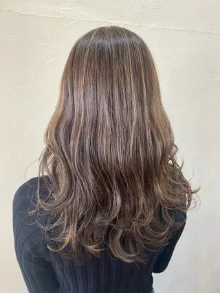 ロング カラー ENIF ヤマグチアツコのヘアスタイル