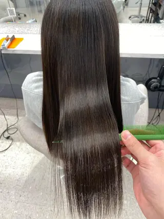 セミロング カラー パーマ ヘアアレンジ キッズ ネイル マツエク・マツパ 京都レイヤーカット/ 縮毛矯正/羽柴りくのヘアスタイル