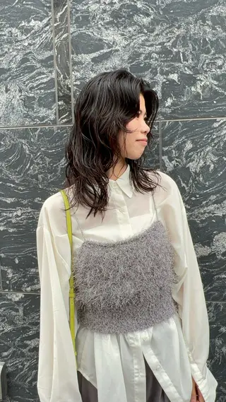 ミディアム パーマ 樋野 亮のヘアスタイル