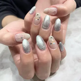 ネイル PlusOnenailsalon所属・粕屋ネイル＆耳つぼ 🫧Natsumiのネイルデザイン