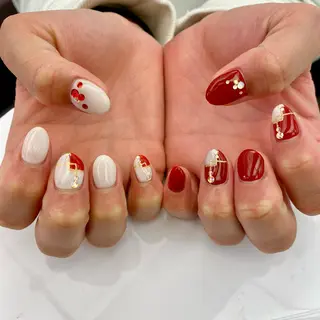 ネイル 安藤 彩乃のネイルデザイン