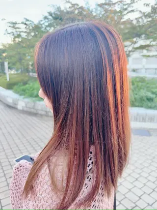 カラー W-TOKYO所属・圧倒的個性🦄 sayaka･*:.のヘアスタイル