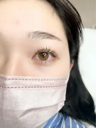マツエク・マツパ GLOW LASH所属・根本 鈴子のマツエク・マツパデザイン