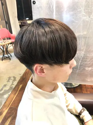 ショート メンズ 岩谷 愛依のヘアスタイル