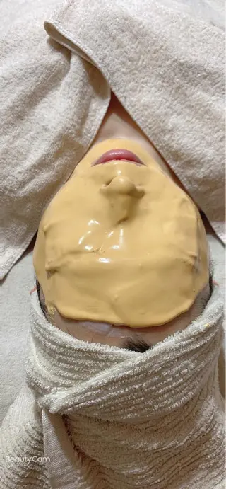 ショート LUCIALL  ルシアル所属・児玉 愛由美のエステ・リラクイメージ