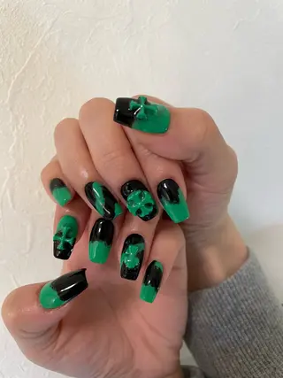 ネイル Ami 🦥のネイルデザイン