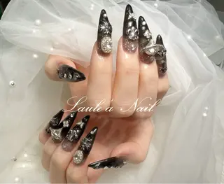 ネイル 🌈 Laule'aのネイルデザイン