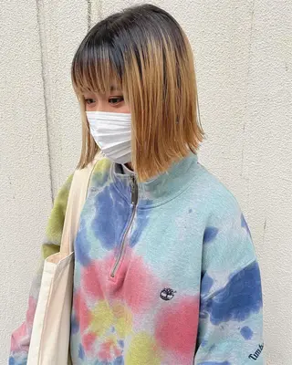 ミディアム カラー ﾊｲﾄｰﾝ/ｼｮｰﾄ 村上淳乃🐥のヘアスタイル