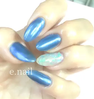 ネイル e.nail所属・和賀井 恵理のネイルデザイン