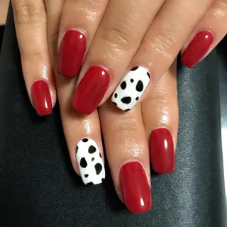 ネイル ネイルリボン 受付スタッフのネイルデザイン