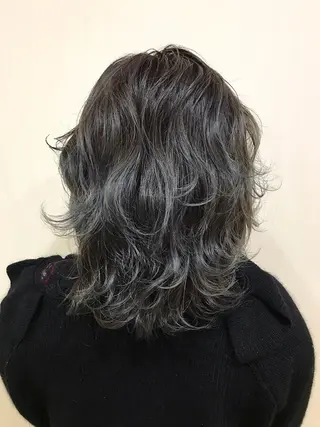 ミディアム カラー パーマ 小顔カット✨ 透明感カラー/村上のヘアスタイル