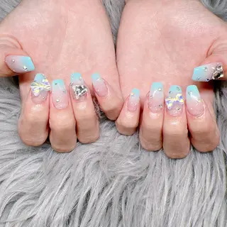 ネイル 個室ネイルサロンDolly  Girl〜ドーリーガール〜所属・DollyGirl KYOKOのネイルデザイン