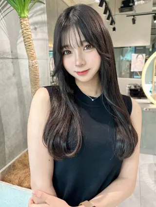 ロング カラー レイヤー＆カラー 人気美容師倉崎涼のヘアスタイル