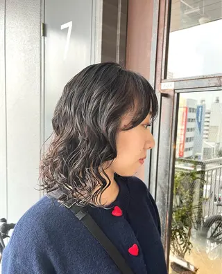 ミディアム パーマ the OSCAR所属・韓国ヘアスタイリスト Harukaのヘアスタイル