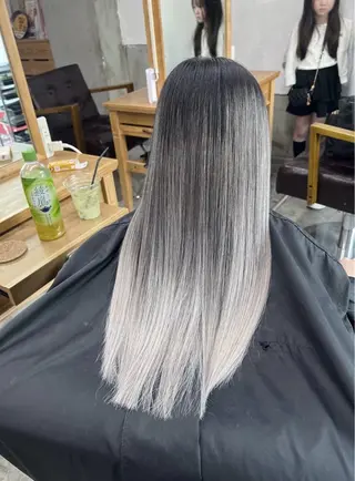 ロング カラー ROBIN所属・指名数No.1 /NAOYAのヘアスタイル