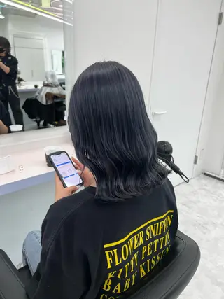 セミロング カラー お客様満足No.1 🌈Neneのヘアスタイル