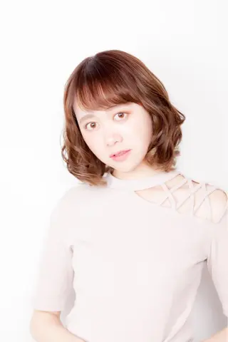 ミディアム 山野井 誠のヘアスタイル