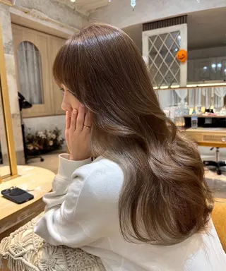 ロング ブリーチなし/ 透明感カラー/松沢のヘアスタイル