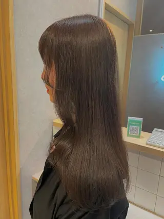 セミロング 女性スタイリスト専門サロン Zina 天神西通り所属・艶髪韓国ヘア MANAMI🎀のヘアスタイル