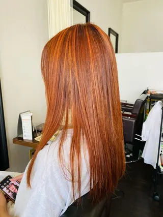 ロング カラー 阿久津 泰幸のヘアスタイル