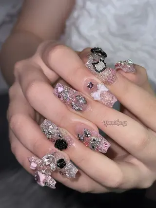 ネイル Dark honey スカルプ専門原宿店のネイルデザイン