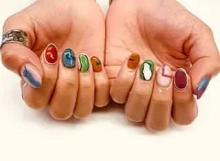 ネイル リンパ／美肌小顔専門サロンLiLi所属・Sakai Airiのネイルデザイン