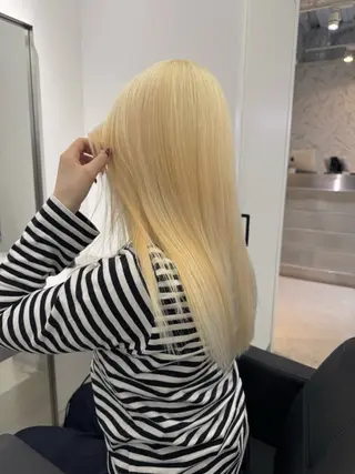 ロング カラー 店長　MANAMI ／ブリーチ／骨格ボブのヘアスタイル